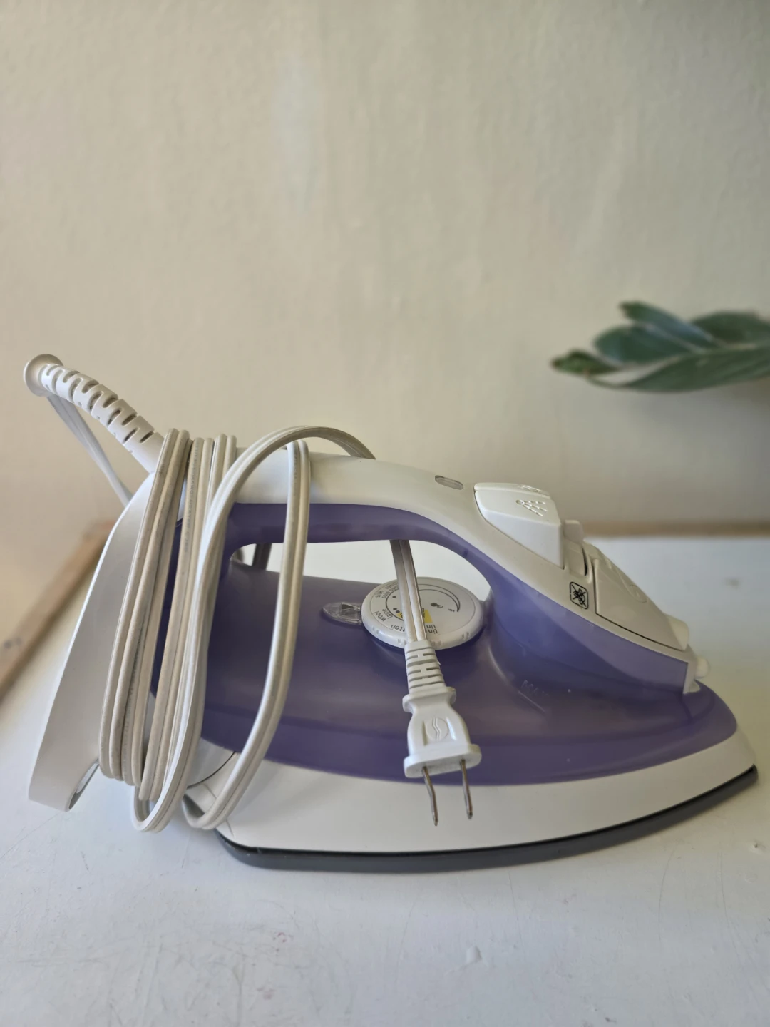 T-fal Ultraglide Iron 🏆 - photo 2