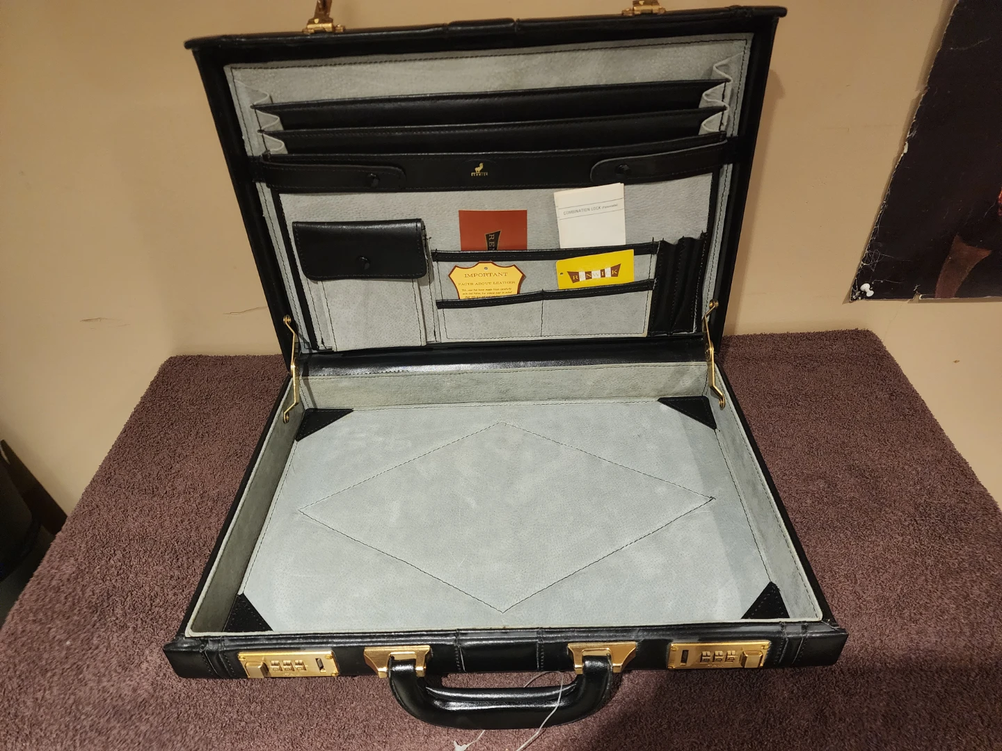 Renwick Classic Black Leather Briefcase - photo 3