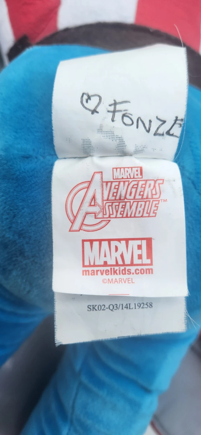 Captain America Plush Toy & CD - photo 5
