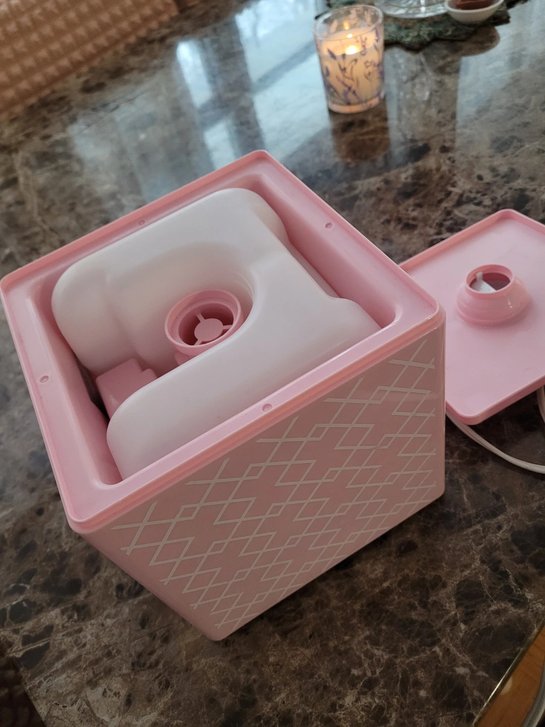 Pink humidifier Almost new  $10 - photo 3
