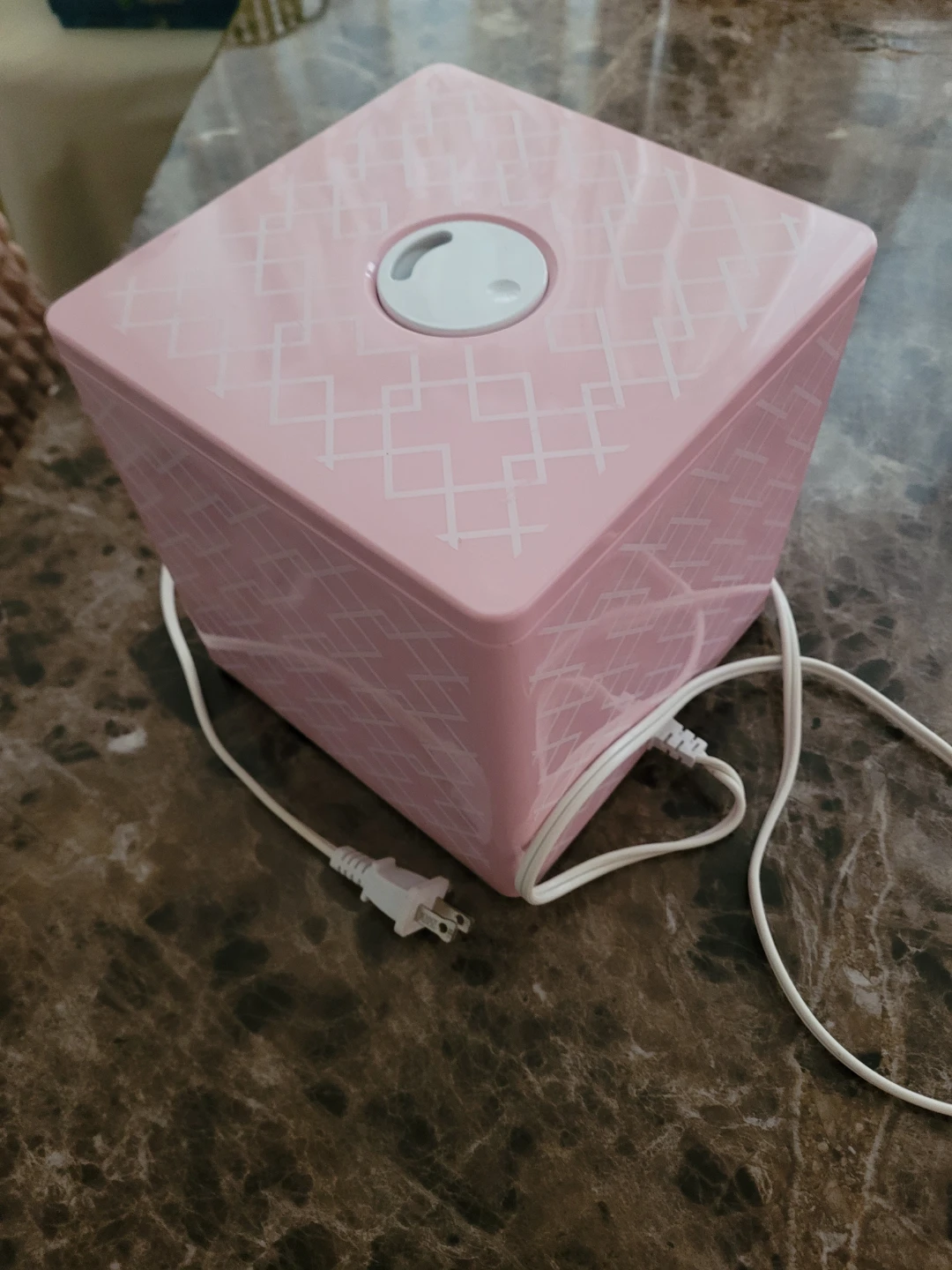 Pink humidifier Almost new  $10 - photo 4