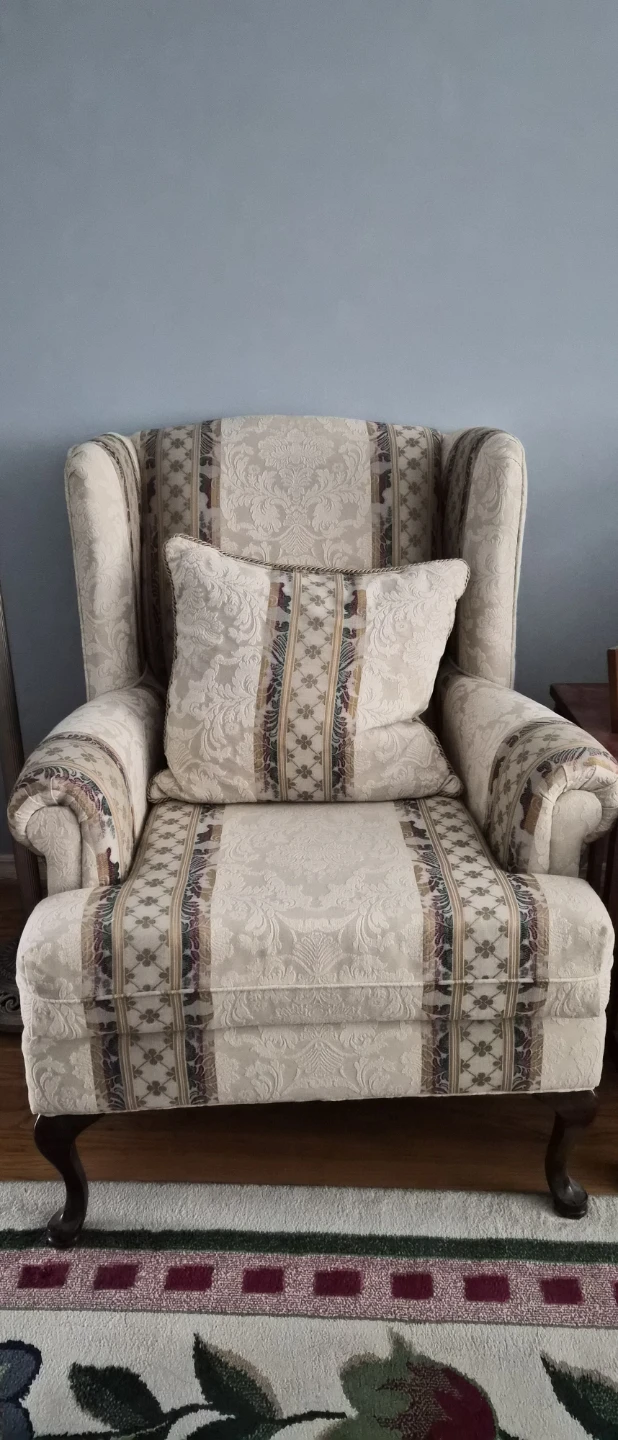 Set of 2 of Armchairs with Pillows