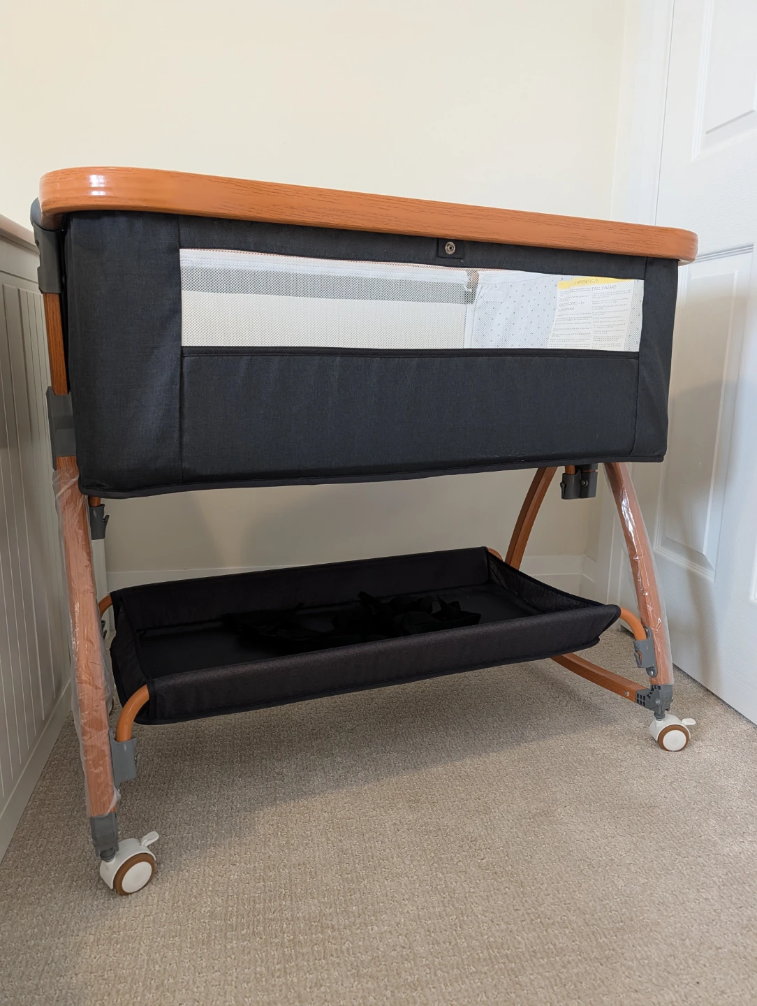 Baby Bassinet with Wheels