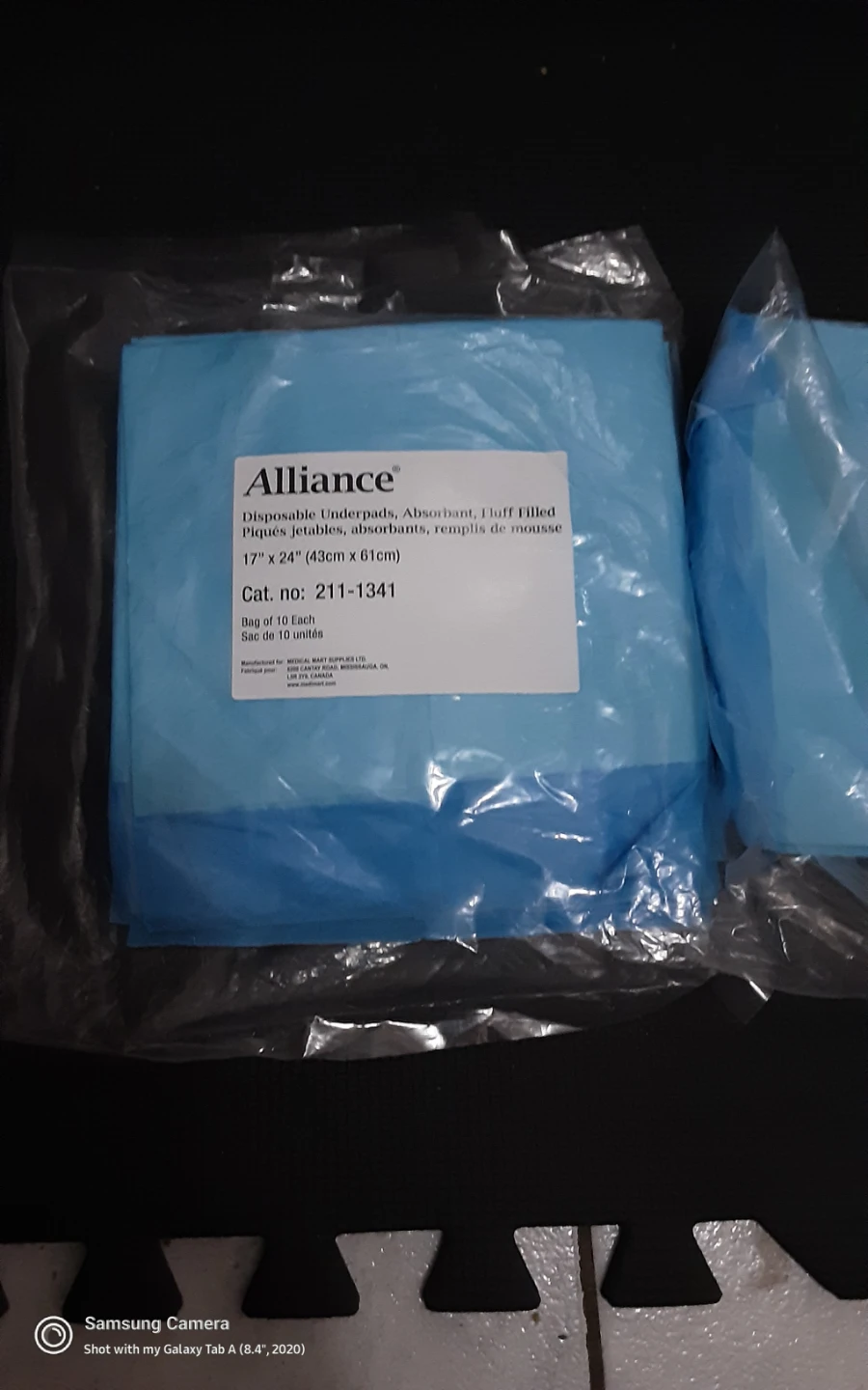 Alliance Disposable Underpads 17" x 24" - photo 2
