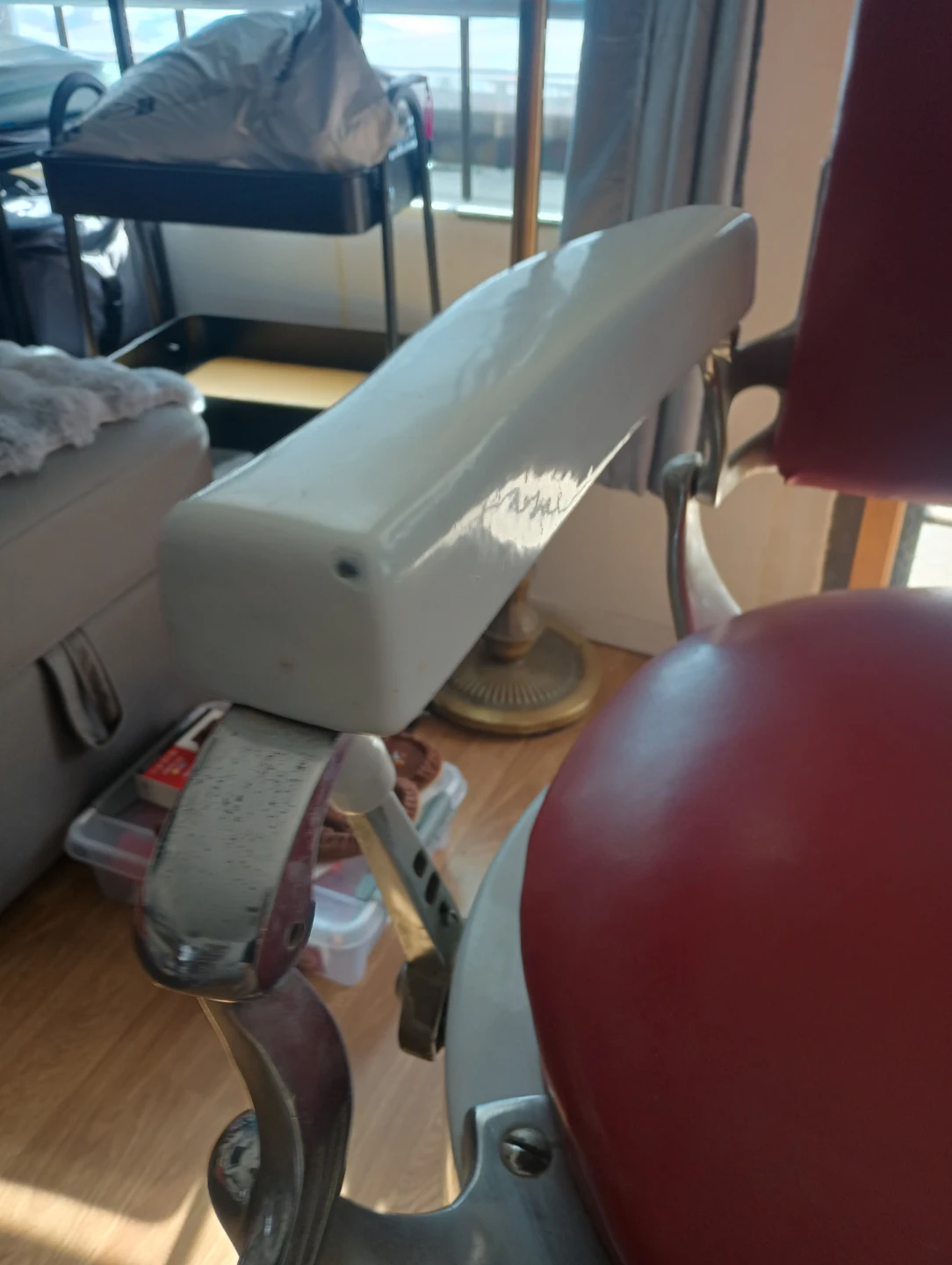 Koken Barber Chair - photo 5