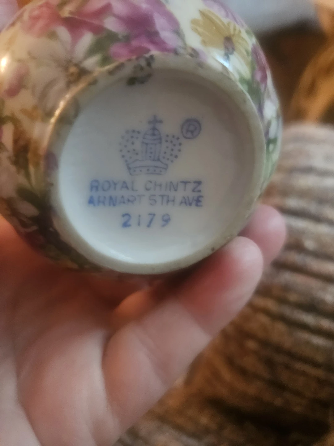 Royal Chintz Creamer Pitcher and 4 collectible figurines - photo 5