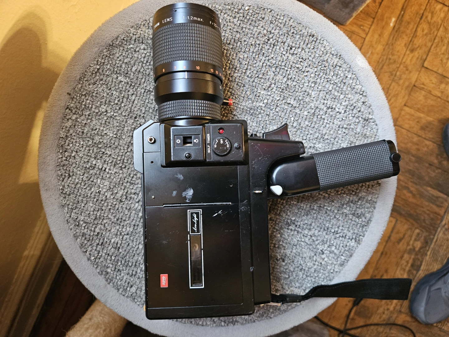 Elmo Super 8 Sound 1012S-XL Macro Movie Camera - photo 2