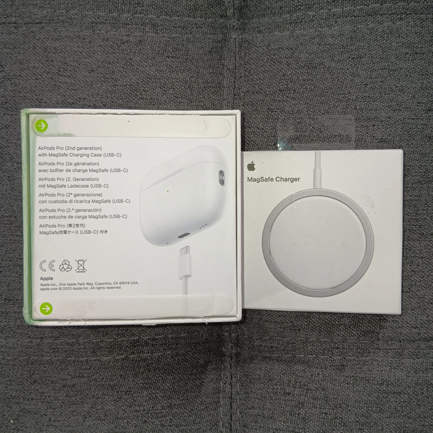 Apple AirPods Pro (2nd Gen) w/ MagSafe Charging Case + Charger - photo 3
