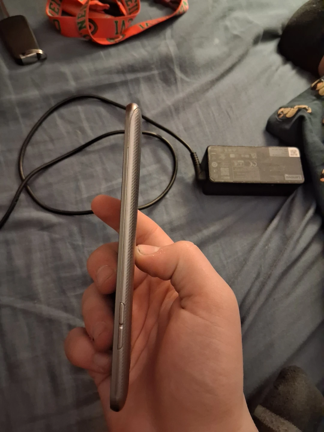 LG Smartphone with 2500mAh Battery - photo 2