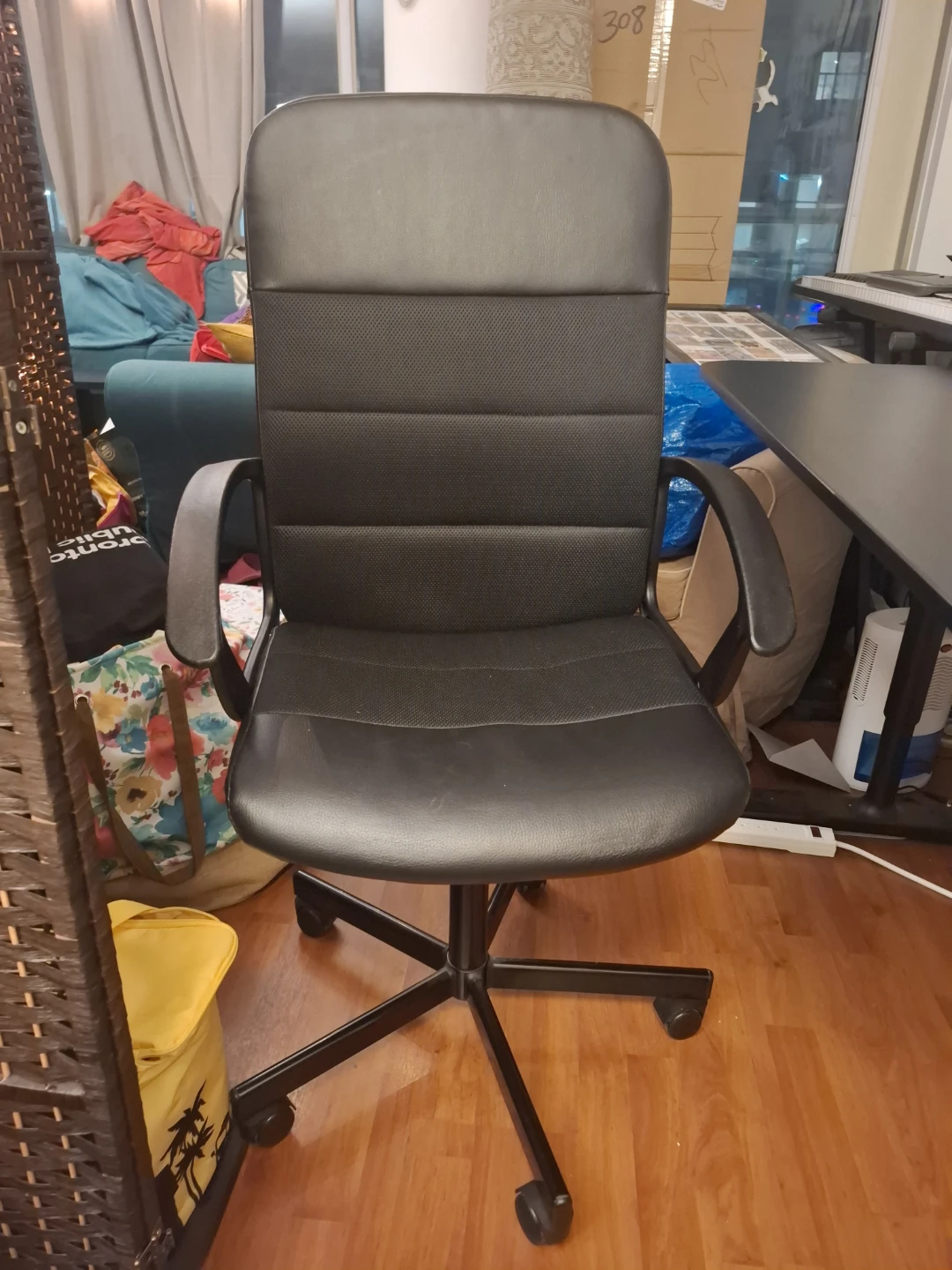 $20 Office Chairs