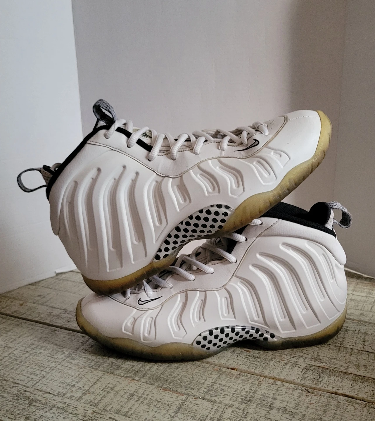 Nike Little Posite One White GS Basketball Shoes Size 6Y - photo 3