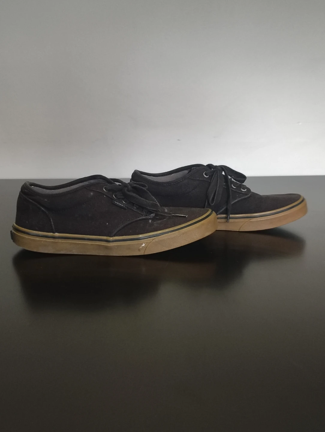 Classic Black Low-Top Van's - Skateboarding/ Casual Sneaker's - photo 2