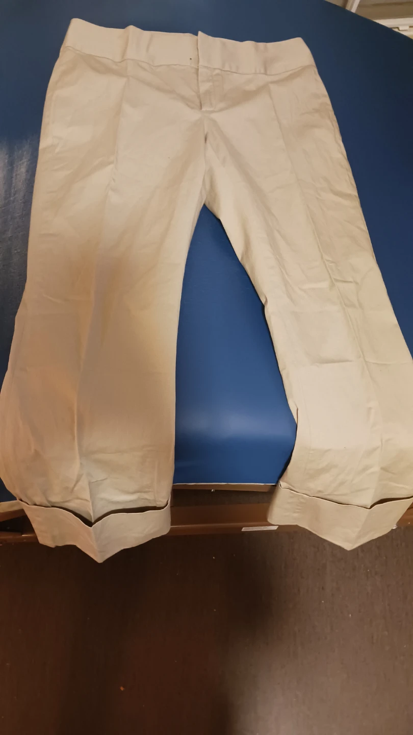 Banana Republic Stretch Capri - Cuffed - photo 2