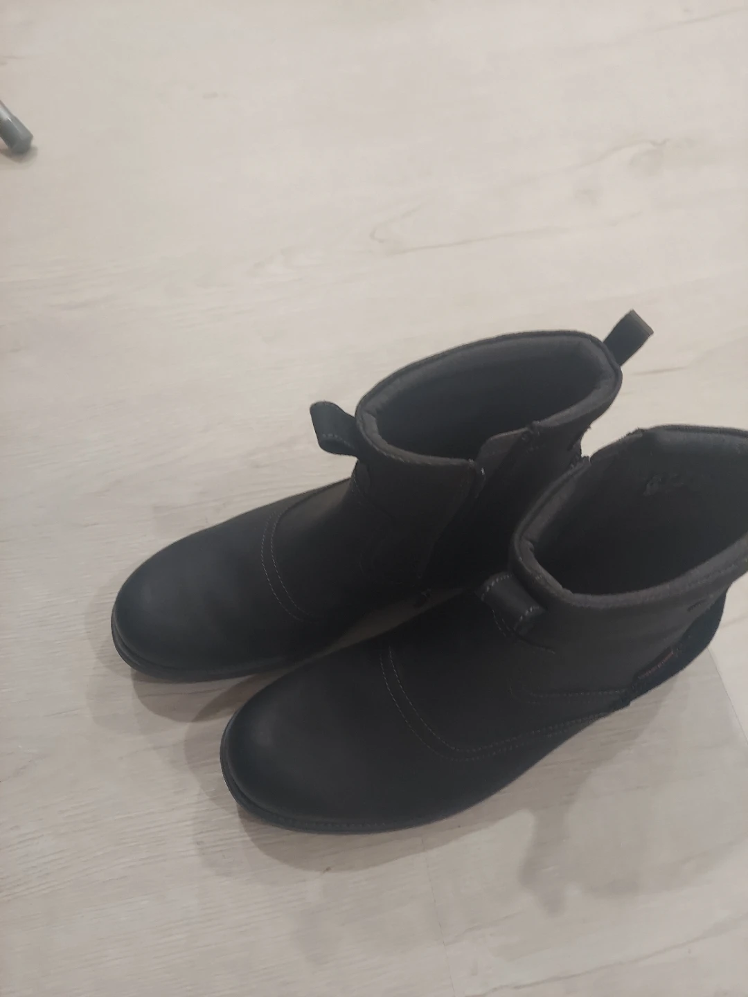 Clarks Black Leather Ankle Boots - Men's Size 9.5