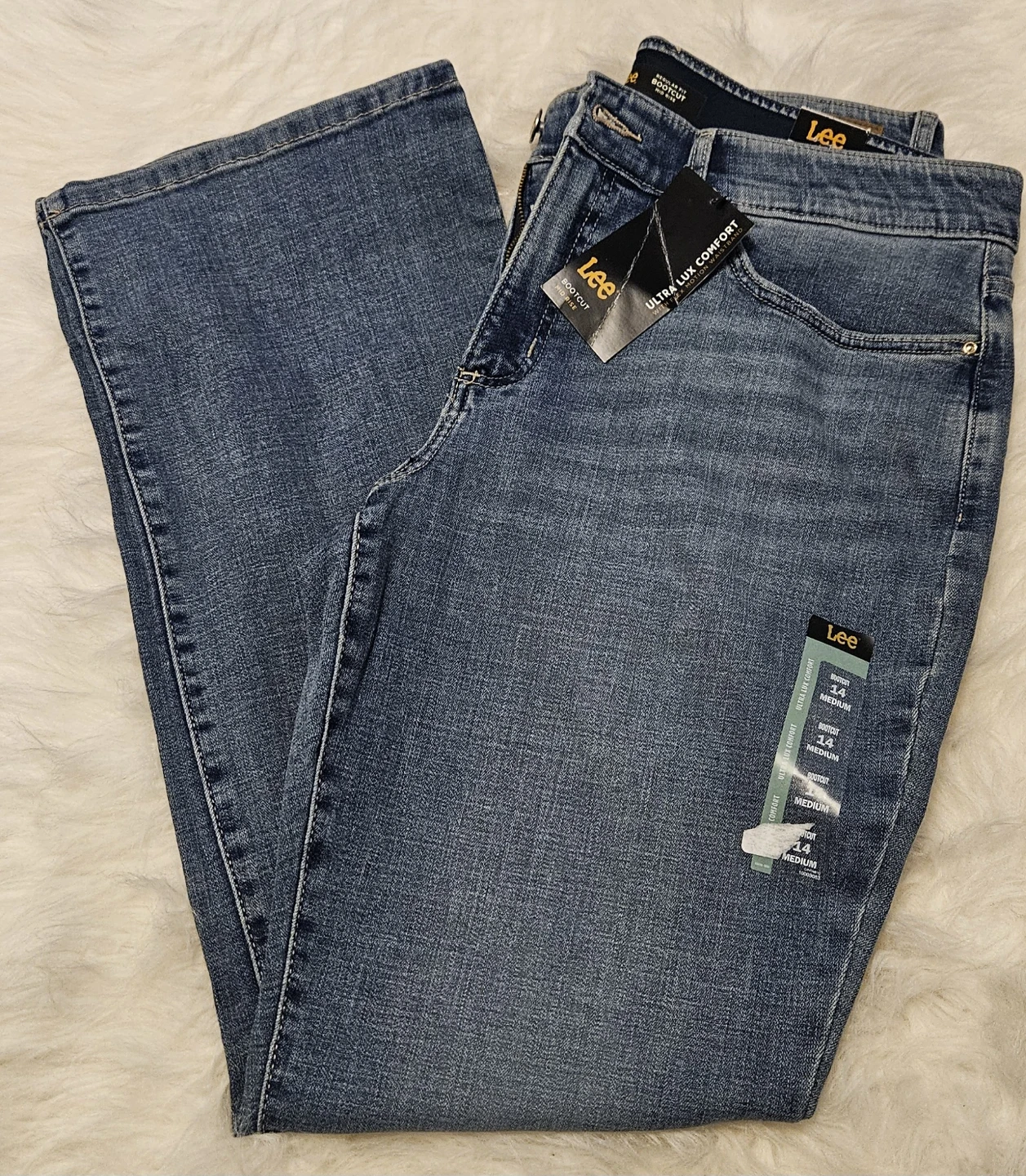 Lee Women's Regular Fit Bootcut Mid Rise