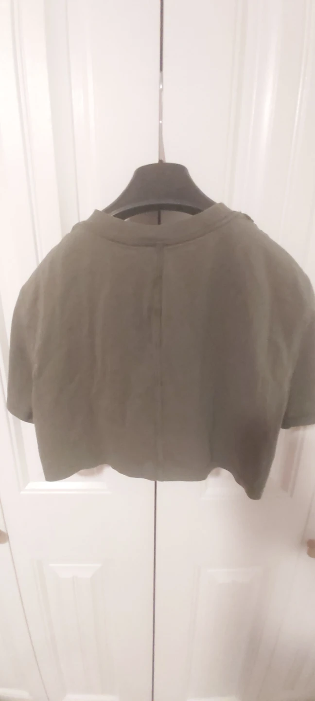 Lululemon Cropped T-Shirt Olive Green size S🏆 - photo 2