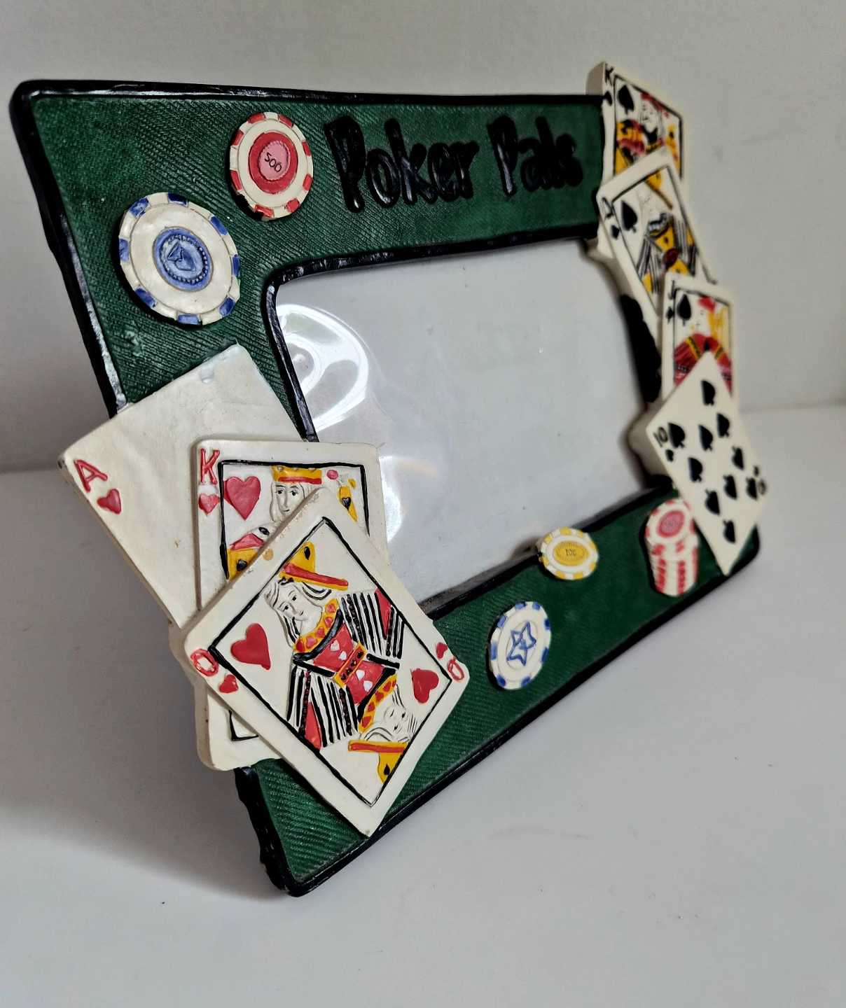 🥰 Poker Pals Picture Frame with Playing Cards and Chips - photo 2