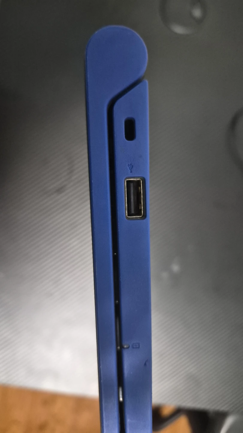 Rugged Blue/Black Dell Chromebook - photo 5