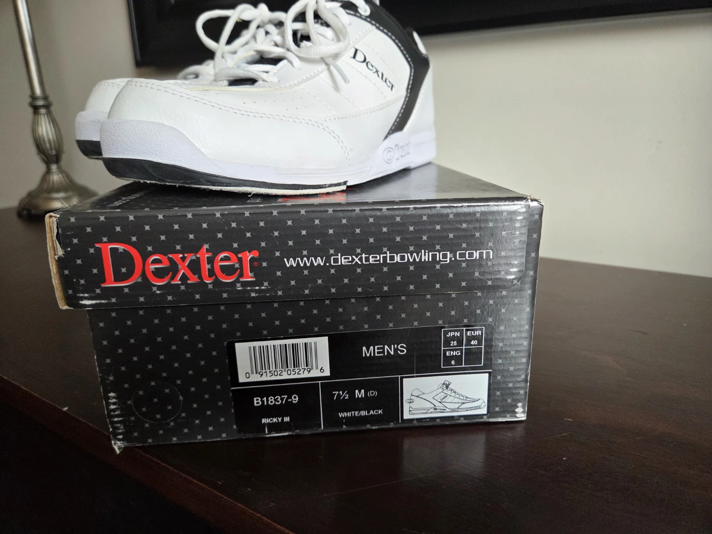 Dexter Ricky III Bowling Shoes White/Black Men's Size 7.5 M - photo 2
