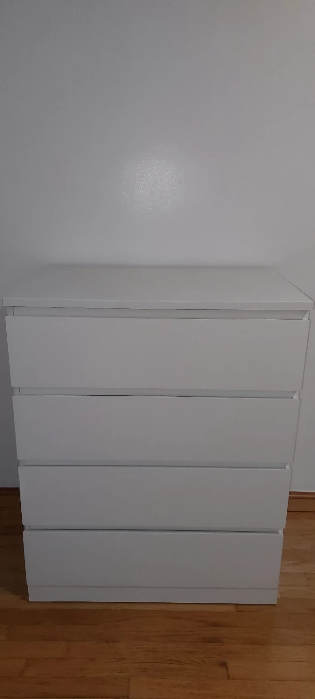 White 4-Drawer Dresser