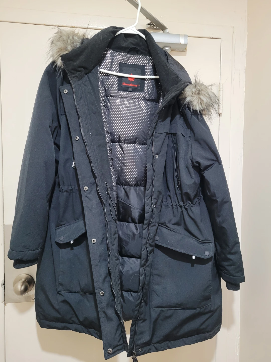 Canadians Winter Parka with Fur Hood