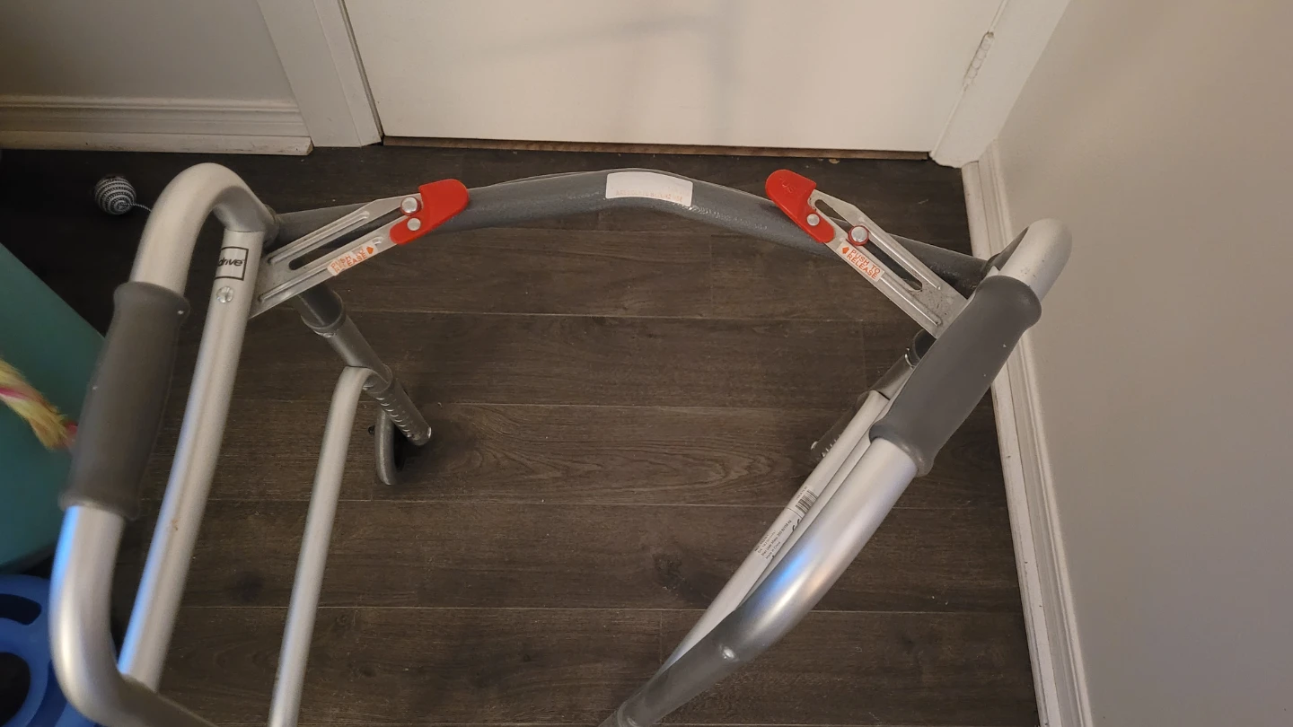 Used walker - photo 4