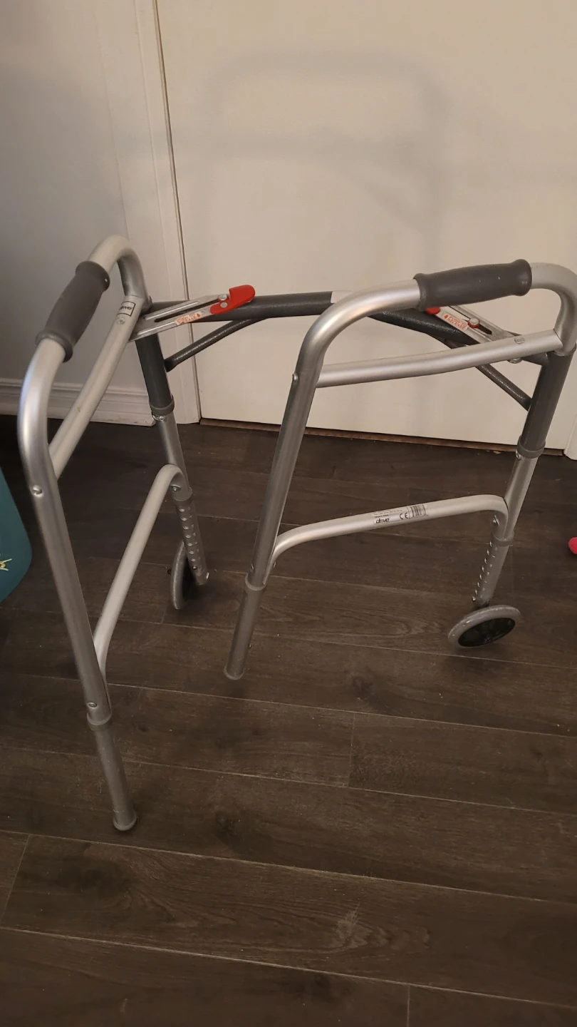 Used walker - photo 5