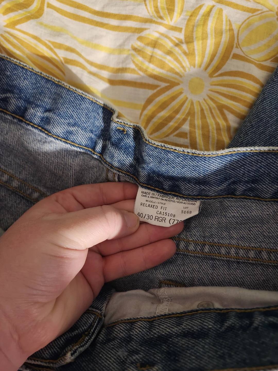 Medium wash relaxed Kirkland jeans - photo 5