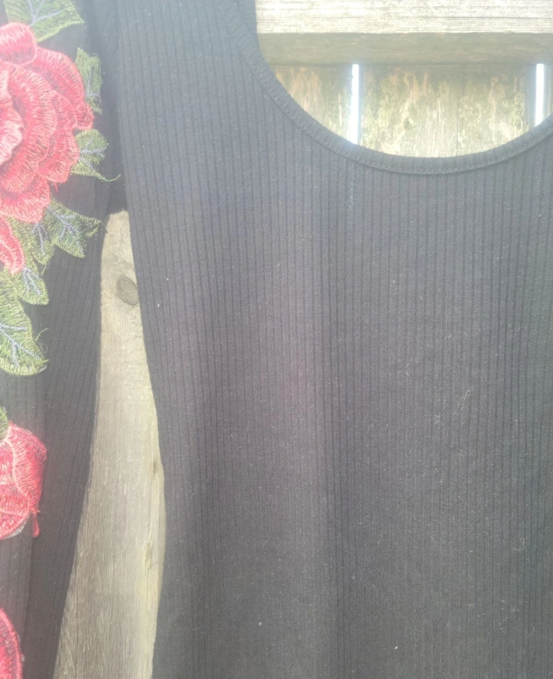 Stella luce Black long sleeve bodysuit with rose embroidery - photo 2