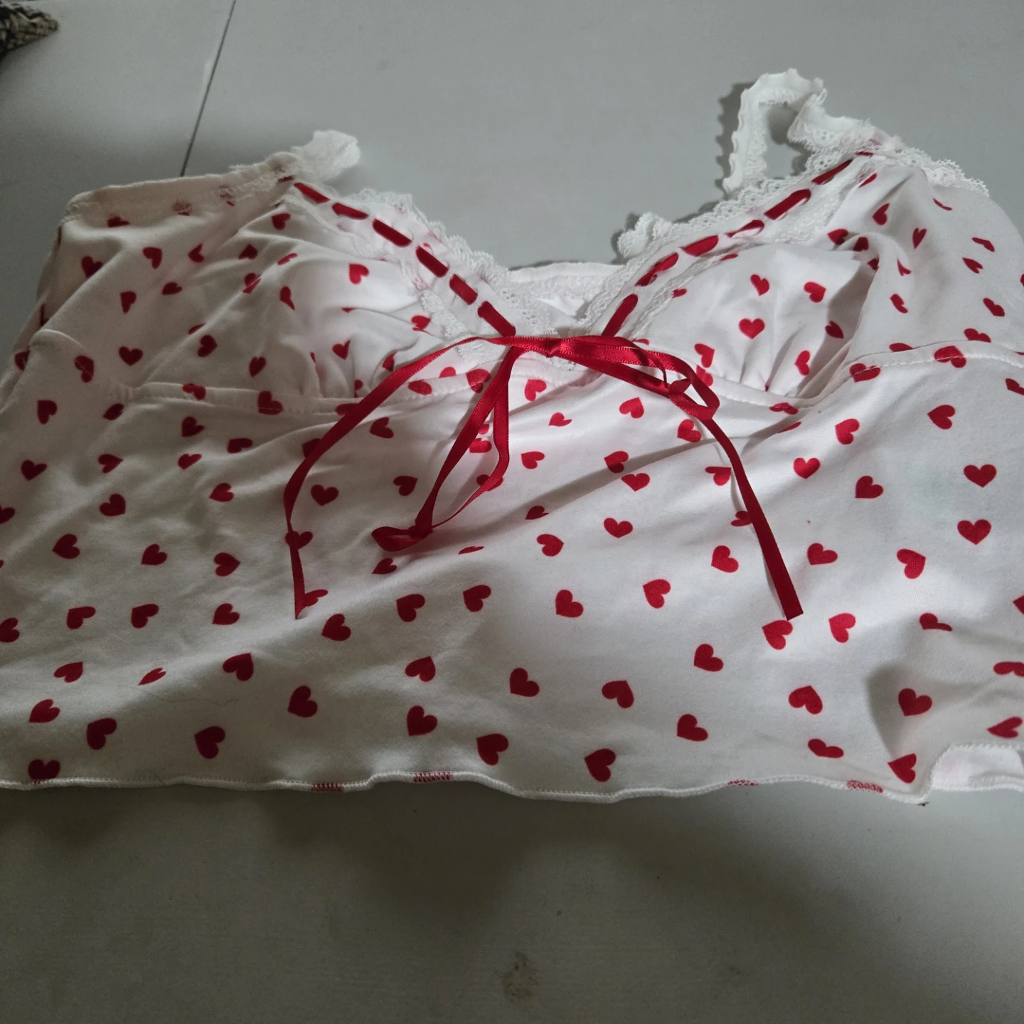 White Camisole with Red Hearts - photo 2