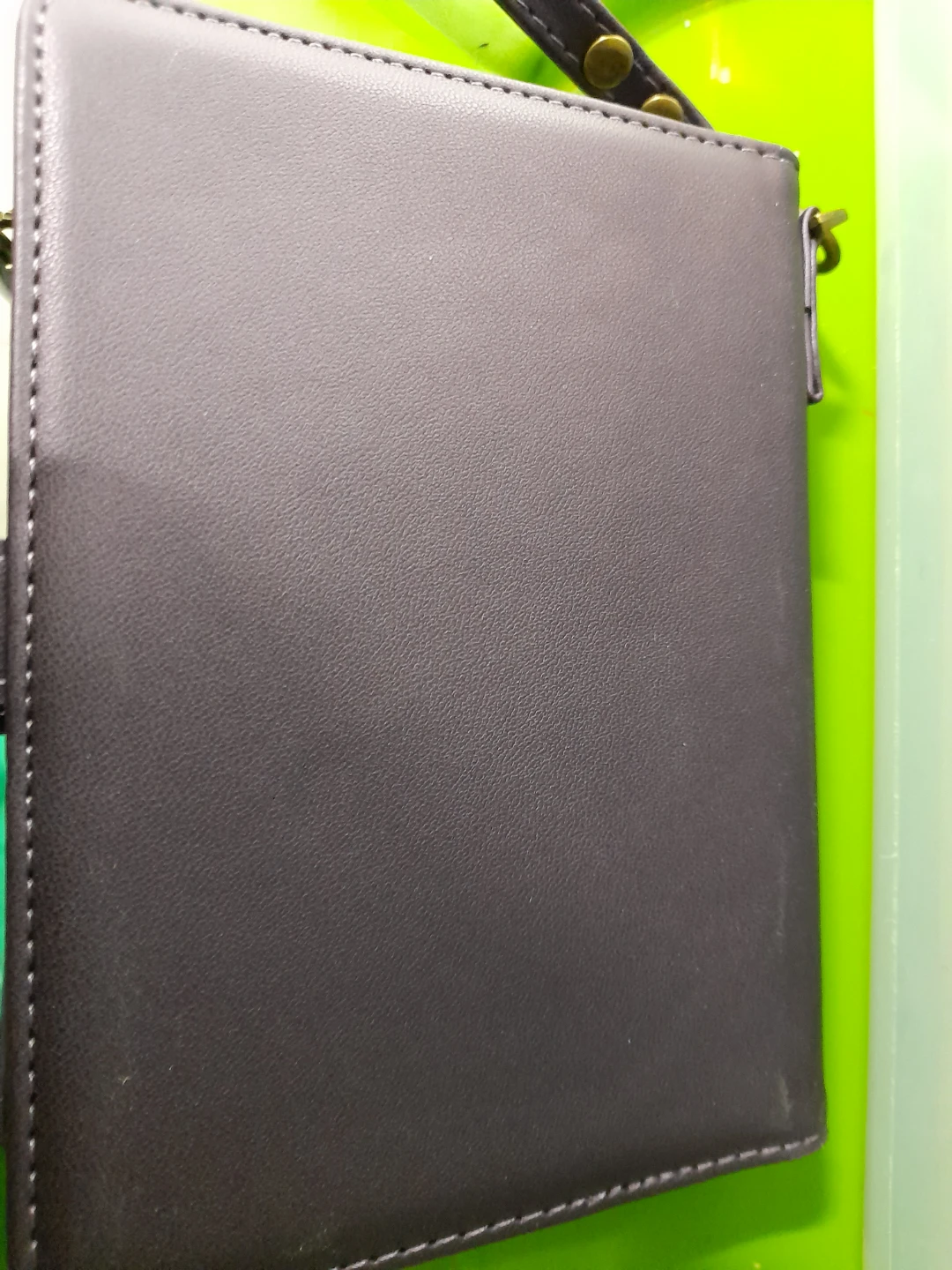 Bifold Wallet with Zipper