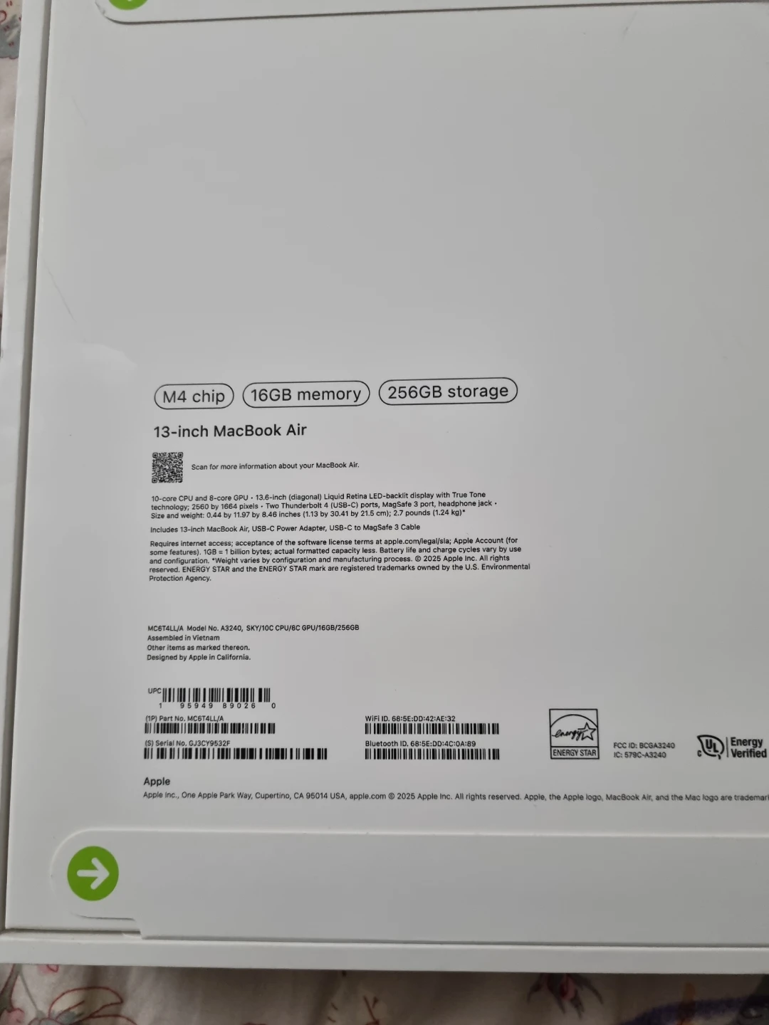 Apple MacBook Air 13-inch M4 Chip 16GB Ram and 256GB Storage