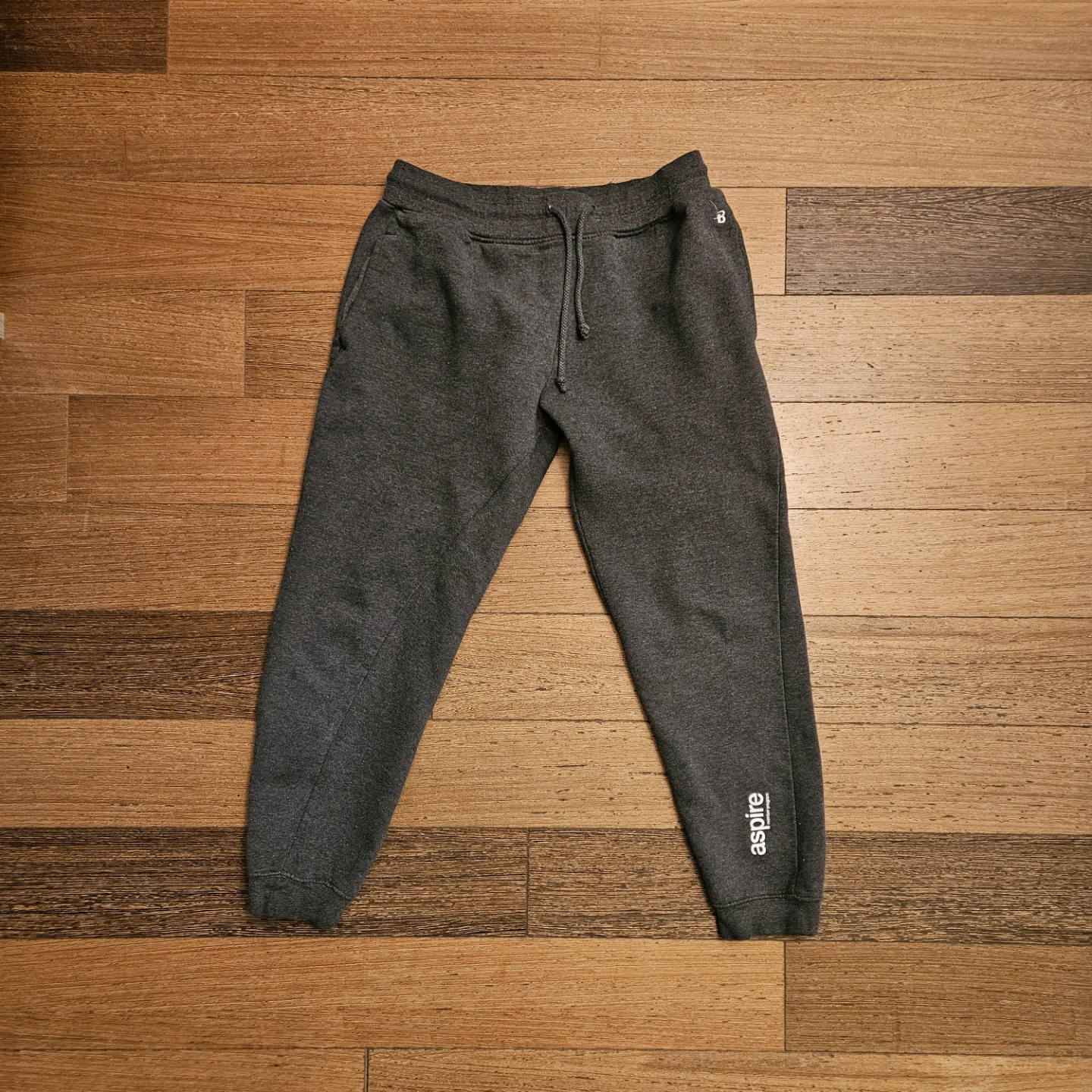 Dark gray sweats 🧡