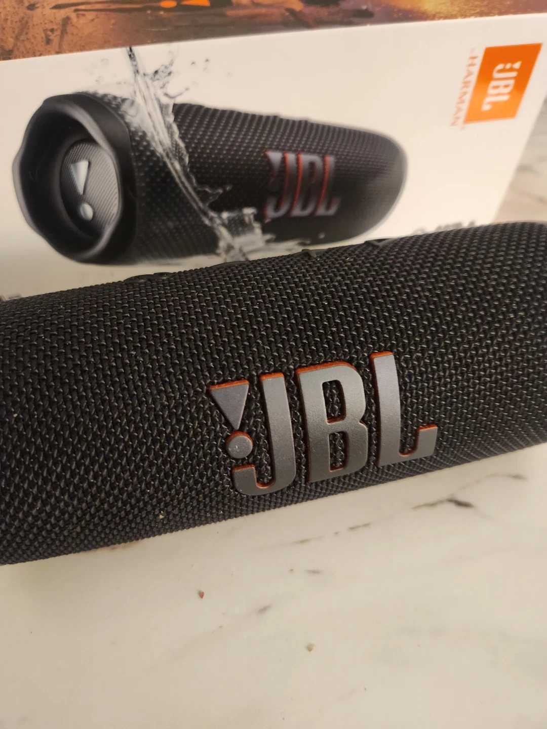 JBL Flip 6 Portable Waterproof Bluetooth Speaker