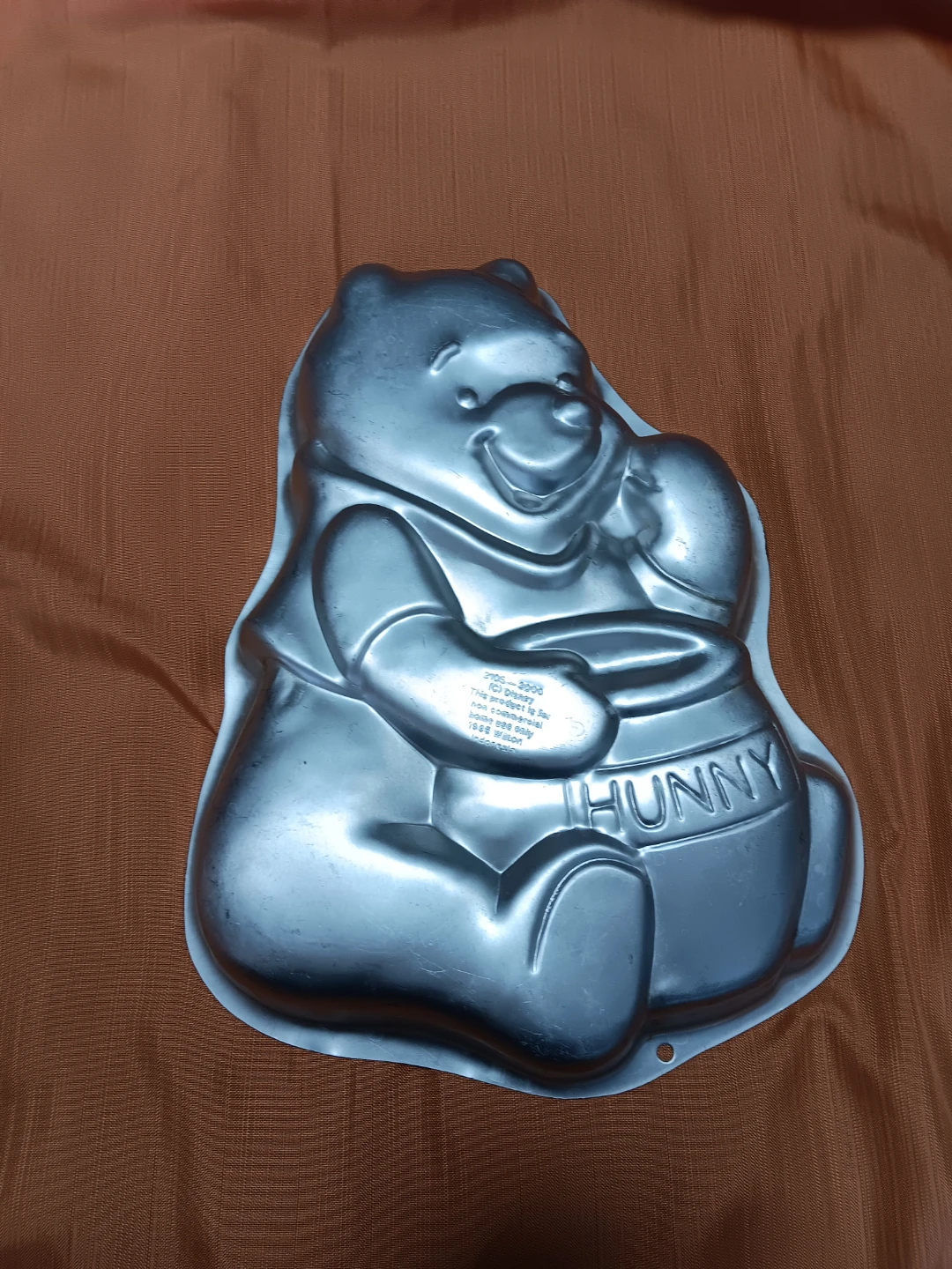Character Cake Pan - photo 2