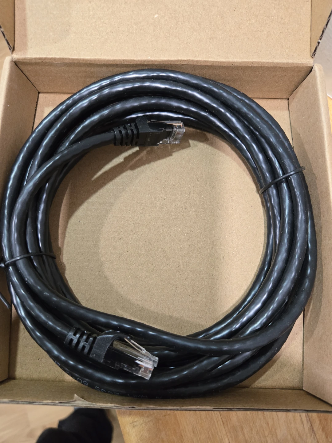Amazon Basics Cat-6 Ethernet Cable - 15 ft - photo 2