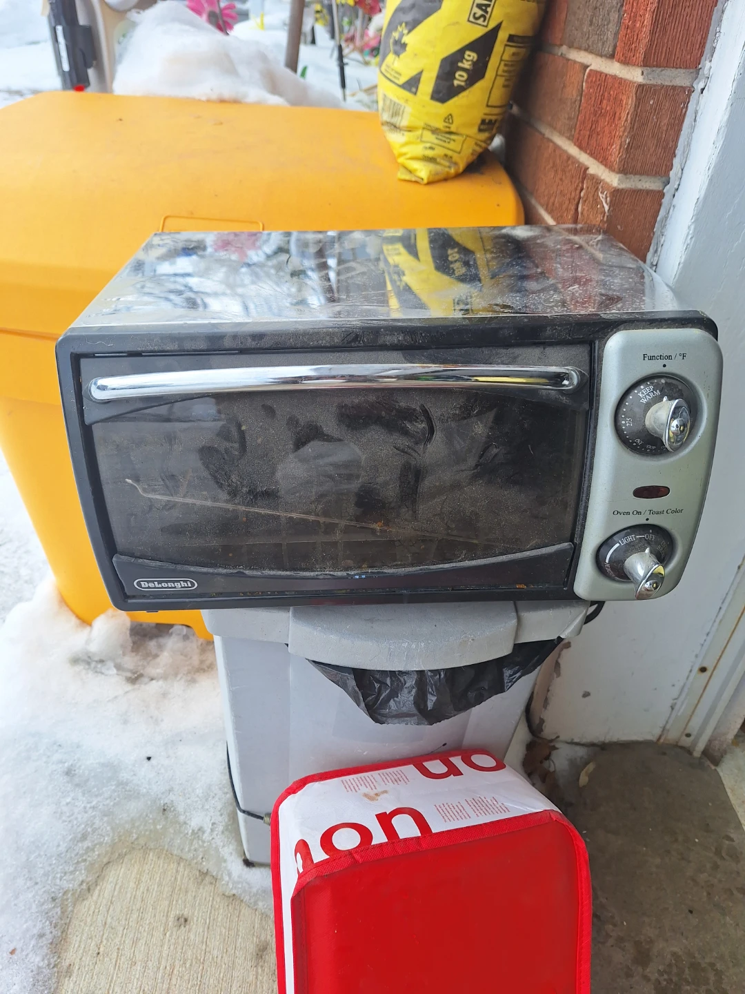 DeLonghi Toaster Oven