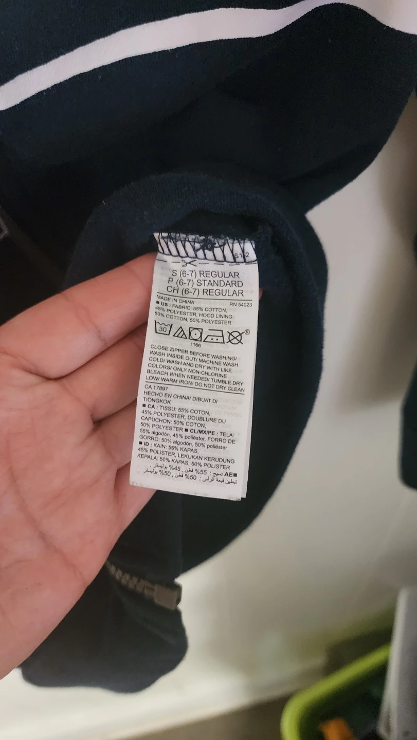 Old Navy Zip-Up Hoodie boys - photo 4