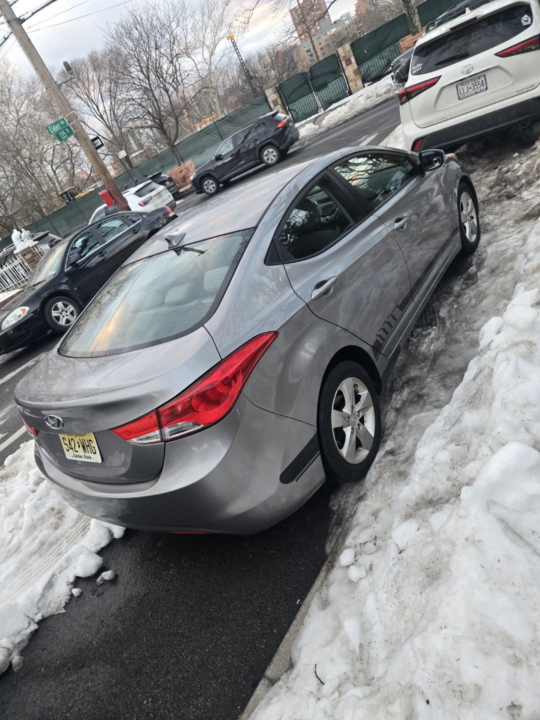 2013 Hyundai Elantra Sedan Silver - photo 3