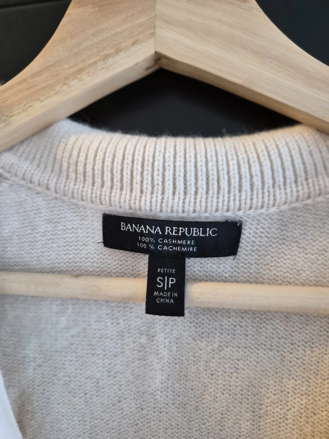 Banana Republic 100% Cashmere Petite S/P Sweater - photo 3