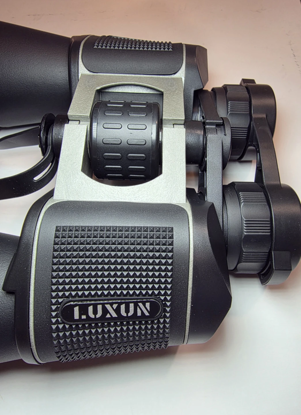 Brand New LUXUN 10x50HD Vision with Media Membrane - photo 3