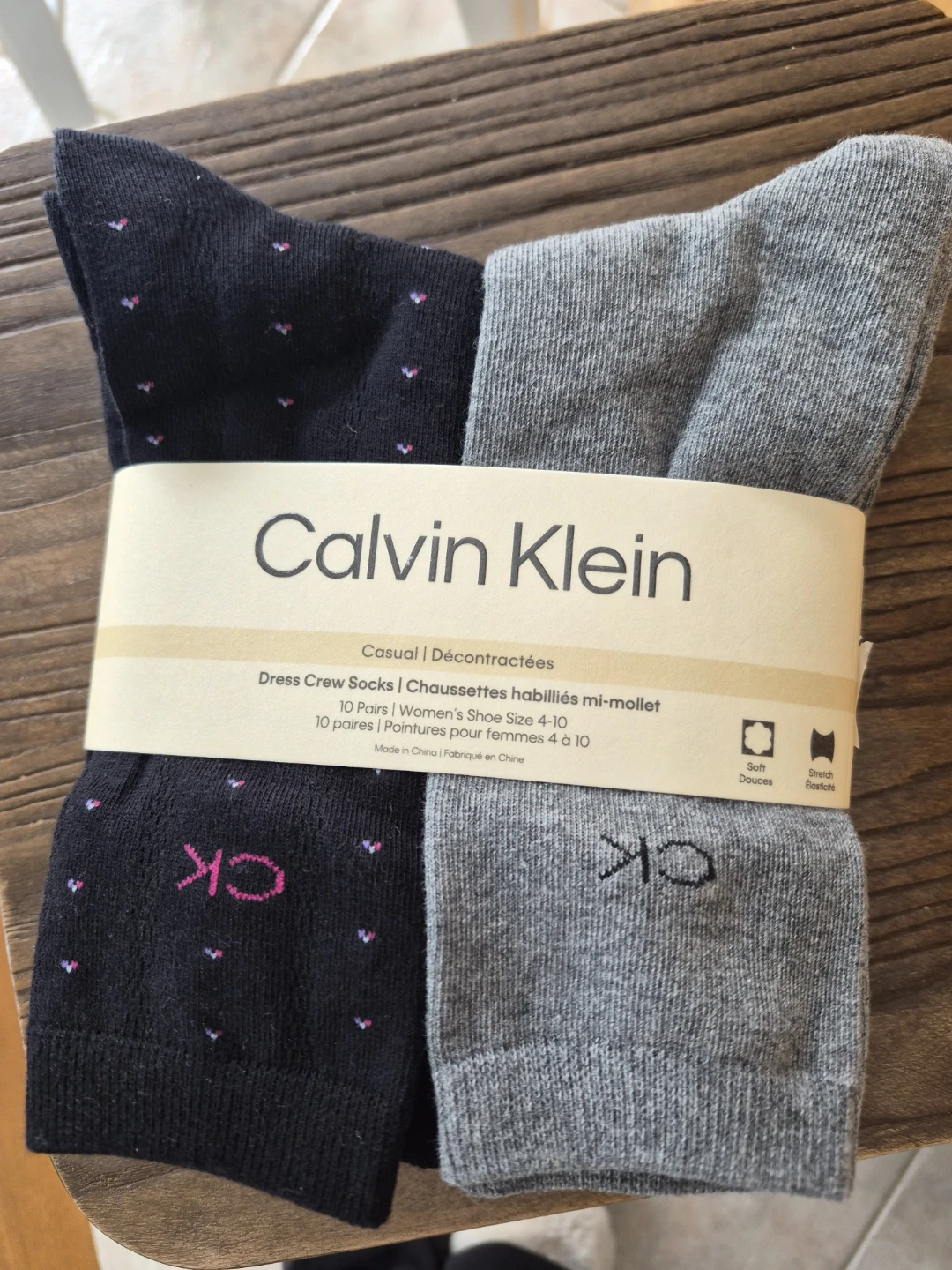 Calvin Klein Women's Dress Crew Socks - 10 Pairs