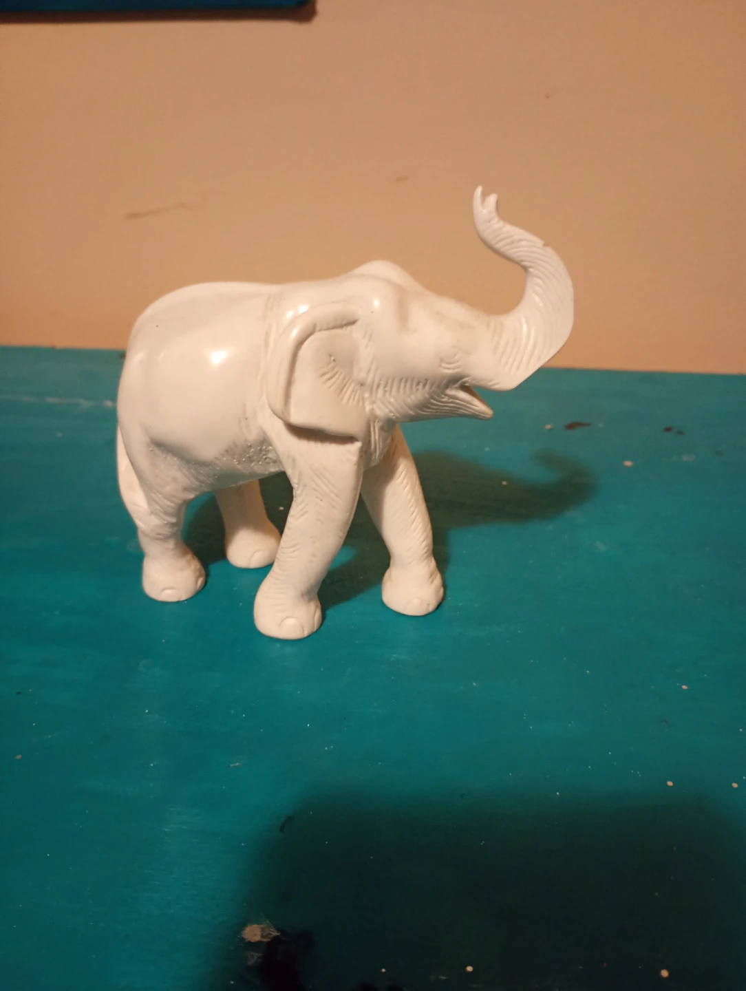 White Elephant Figurine - photo 5