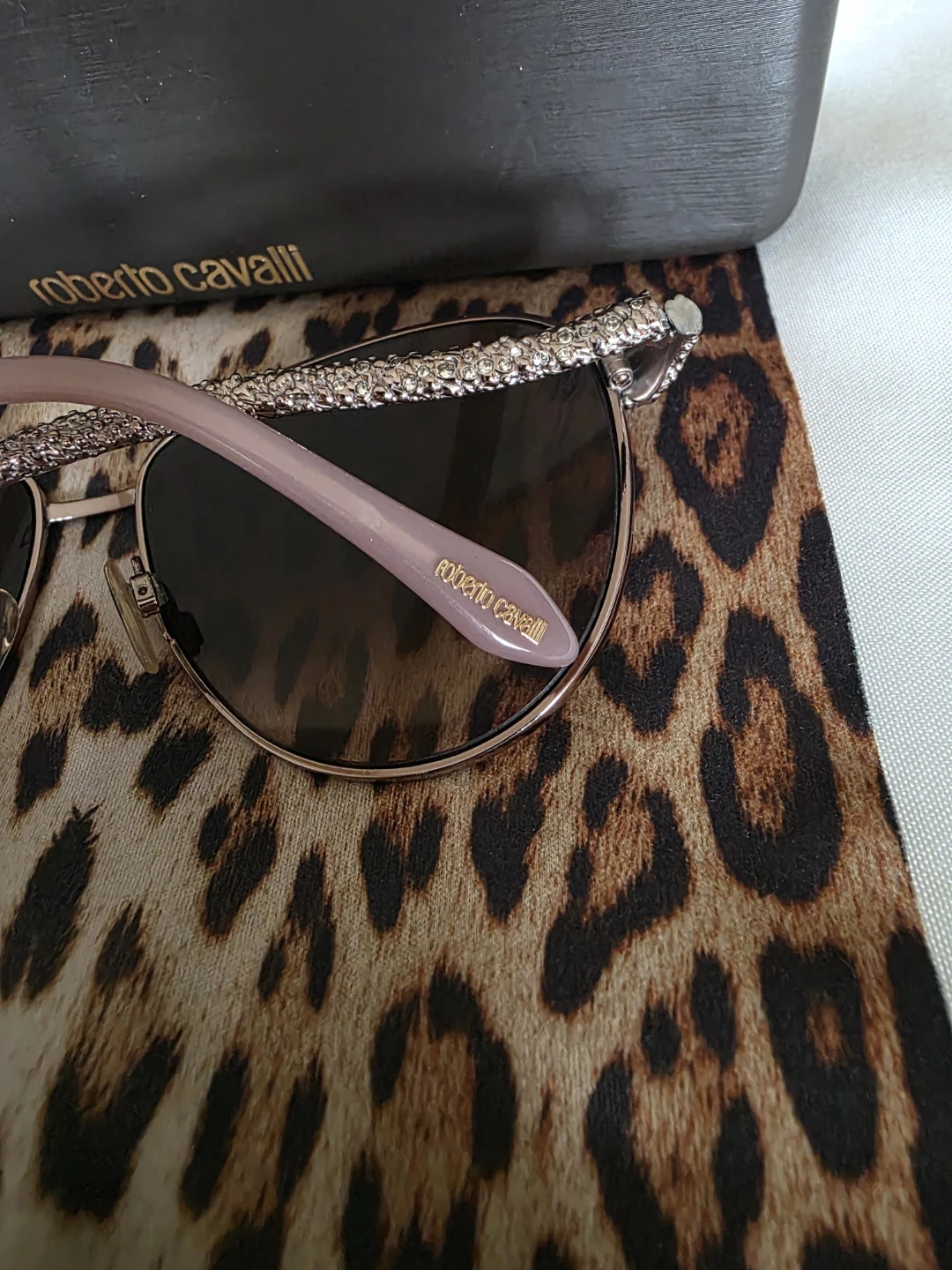 Roberto Cavalli Women's Sunglasses with Case - photo 5