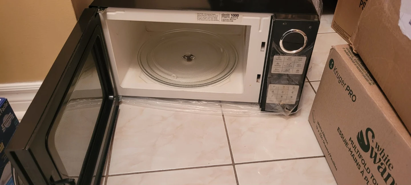 Oster Microwave - photo 2