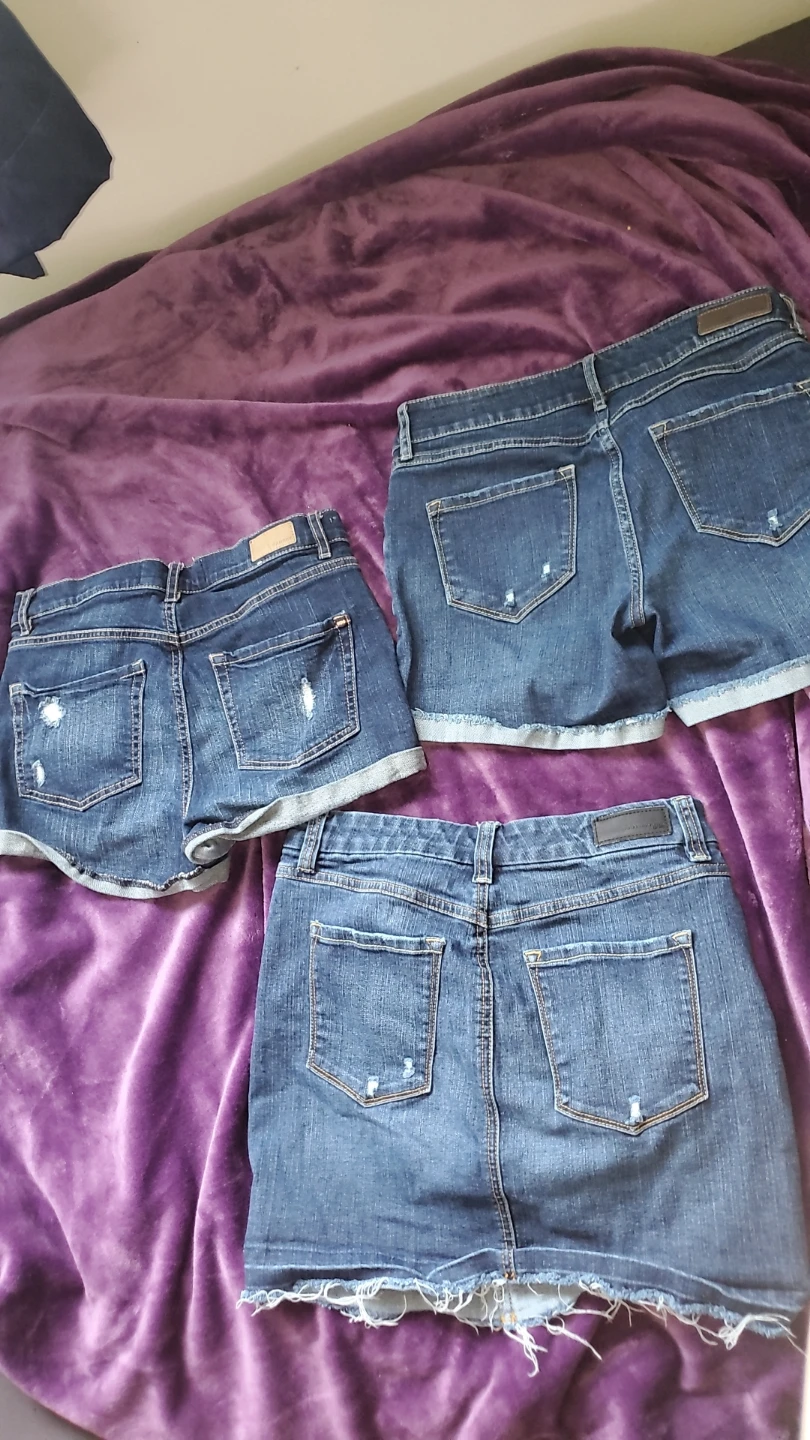 Jean Shorts and skirt - photo 2