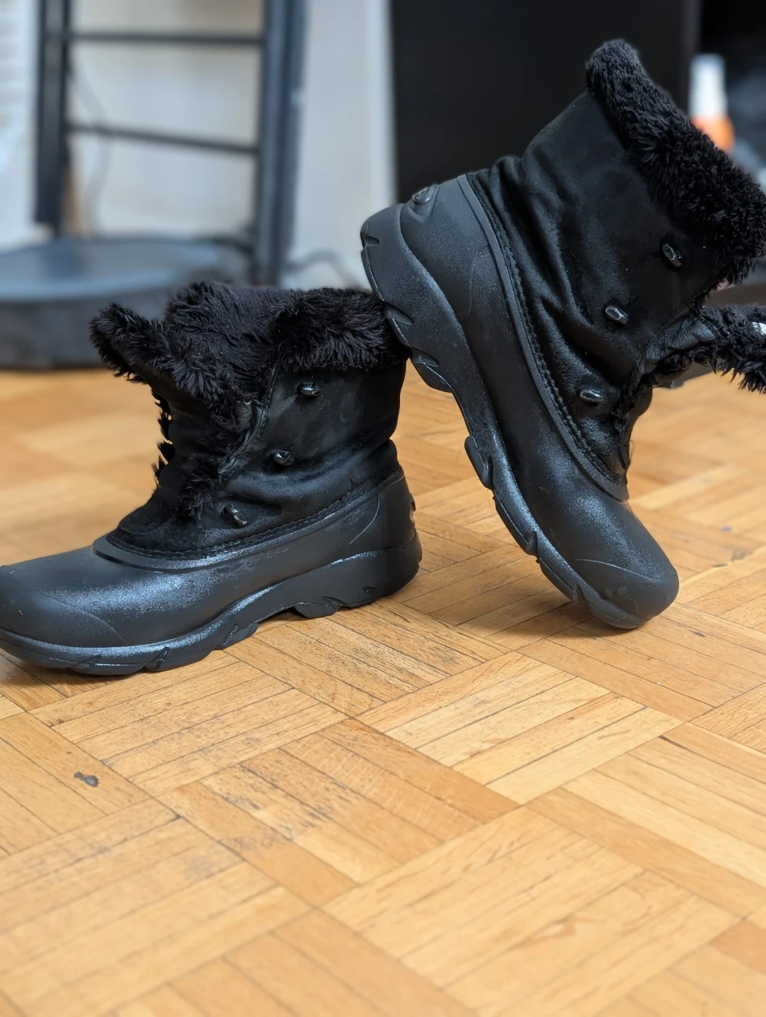 Sorel  Black Winter Boots Size 9 🏆