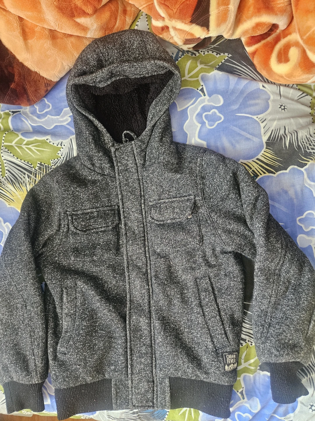 Boys Hooded Jacket Size M( 7-8 year)