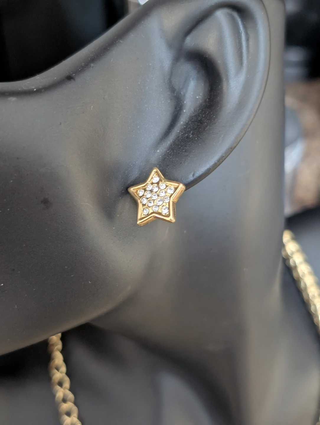 Gold Star Necklace and Earrings Set with Rhinestones - photo 3