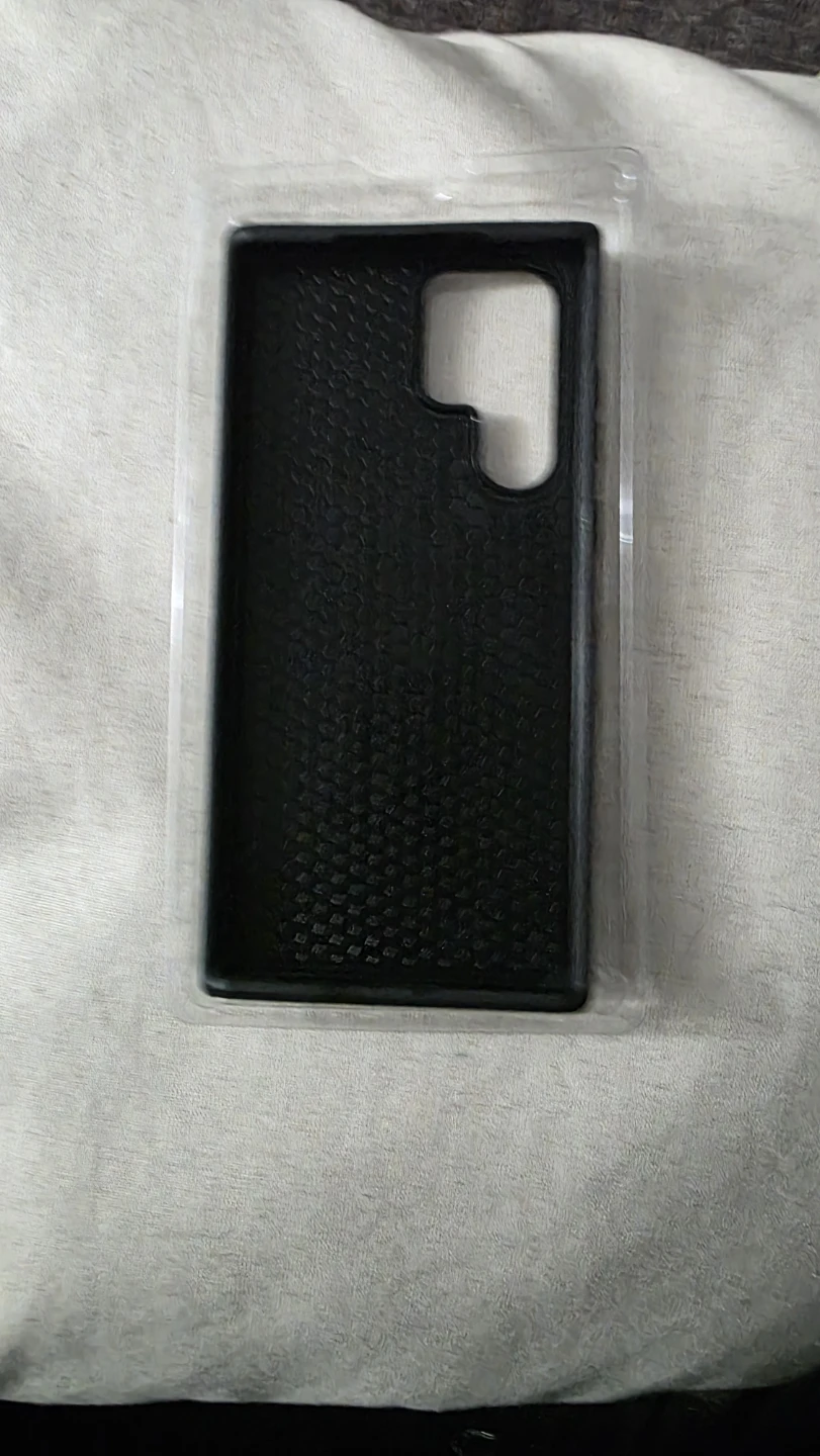 Black Phone Case with Ring Holder samsung s22 ultra - photo 3